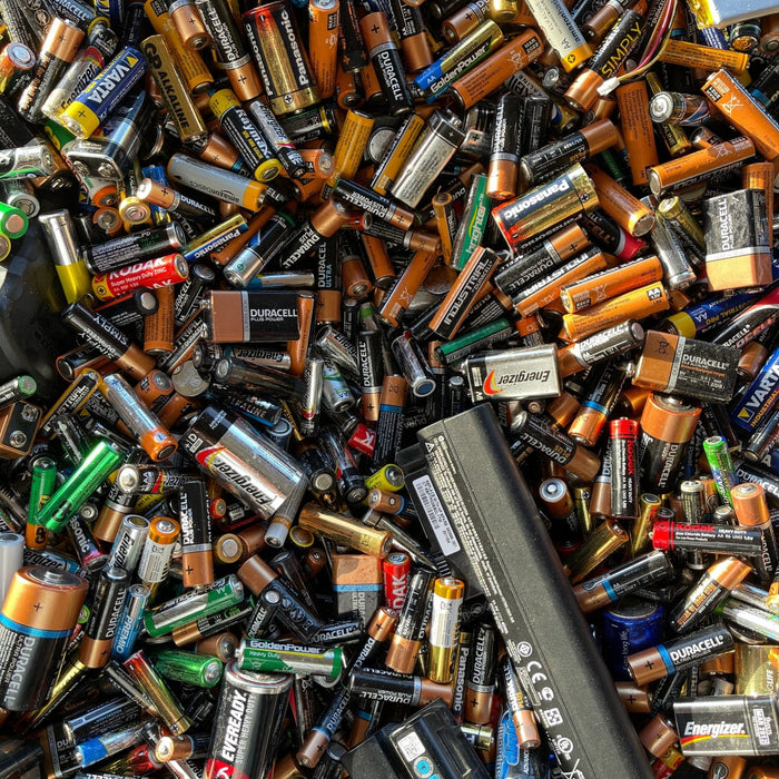 Battery Safety: Essential Dos and Don'ts for Handling Batteries - Battery Mate
